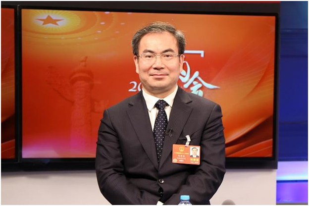 全國人大代表、張家界市市長劉革安：扶持發(fā)展“小新星”企業(yè)，推進(jìn)企業(yè)上市“破零倍增”計劃